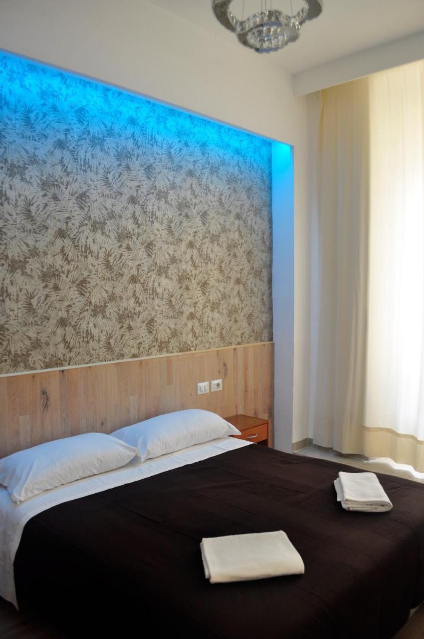 Angela Roma Guest House Ngoại thất bức ảnh