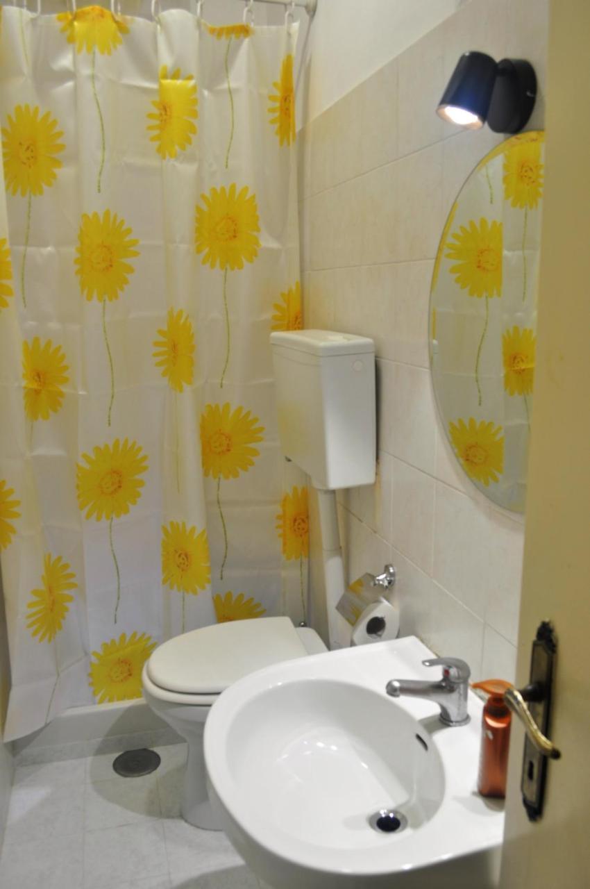 Angela Roma Guest House Ngoại thất bức ảnh